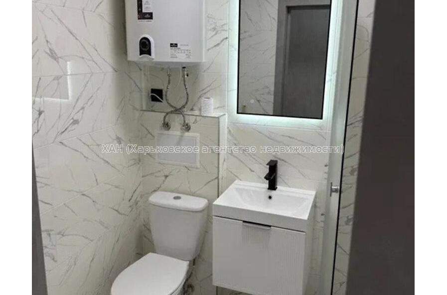 Продам квартиру, Байрона пр-т , 2  ком., 44 м², капитальный ремонт 