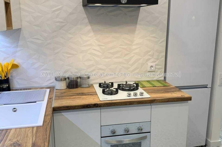 Продам квартиру, Астрономическая ул. , 1  ком., 46 м², евроремонт 