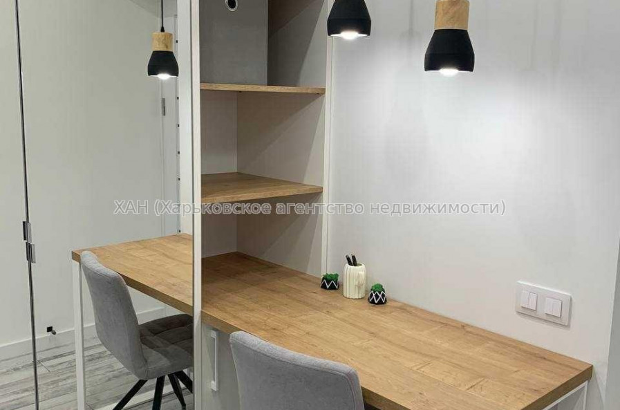 Продам квартиру, Астрономическая ул. , 1  ком., 46 м², евроремонт 