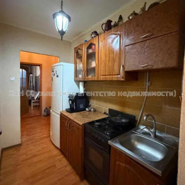 Продам квартиру, Молодежная ул. , 1  ком., 43.40 м², косметический ремонт 