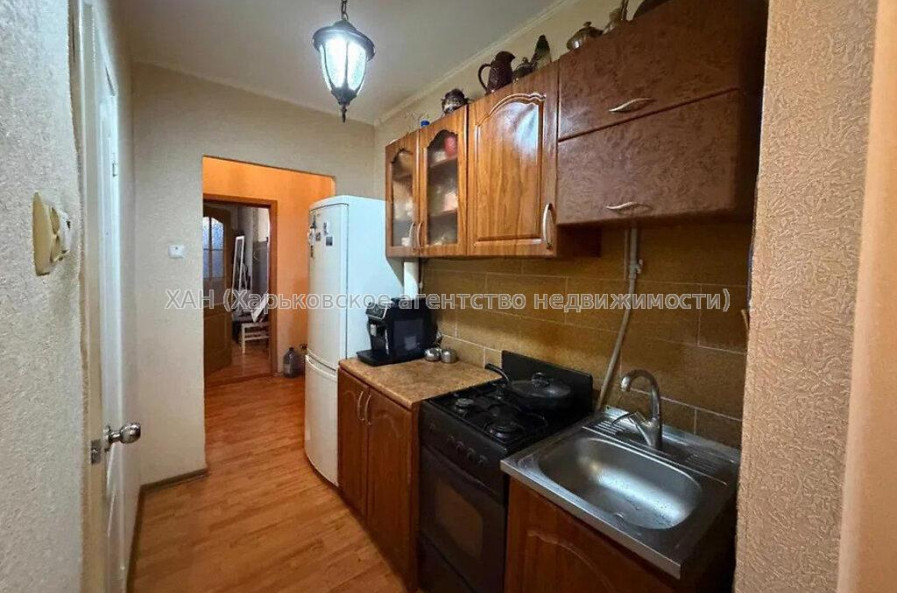 Продам квартиру, Молодежная ул. , 1  ком., 43.40 м², косметический ремонт 