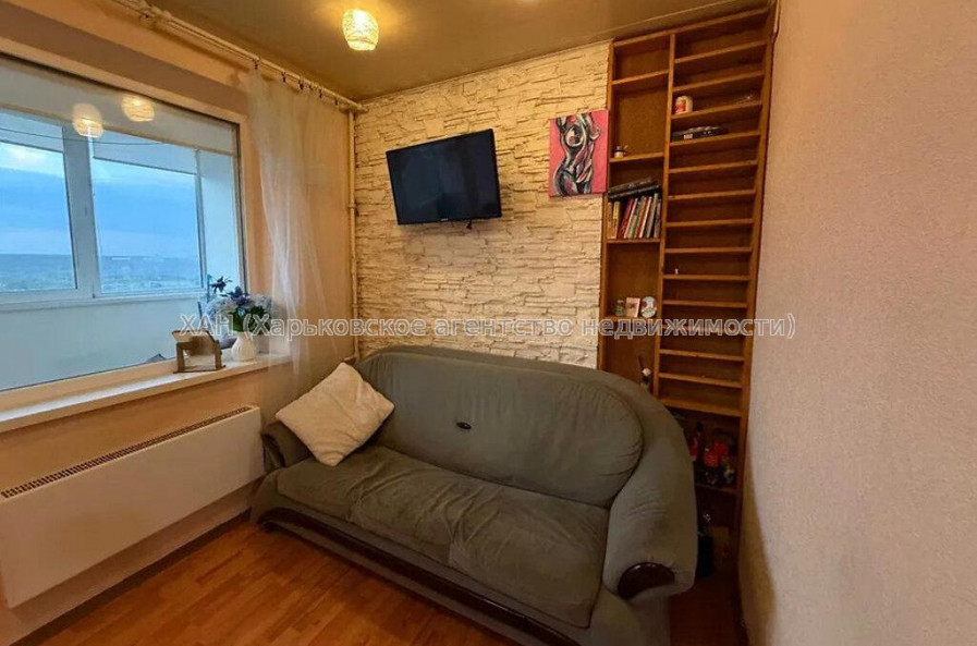 Продам квартиру, Молодежная ул. , 1  ком., 43.40 м², косметический ремонт 