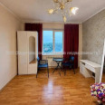 Продам квартиру, Молодежная ул. , 1  ком., 43.40 м², косметический ремонт 
