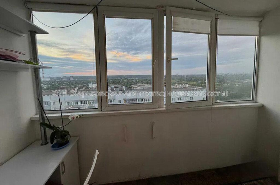 Продам квартиру, Молодежная ул. , 1  ком., 43.40 м², косметический ремонт 