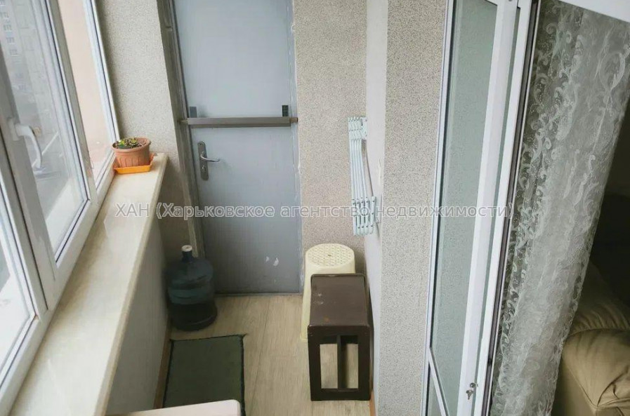 Продам квартиру, Гвардейцев Широнинцев ул. , 33 , 4  ком., 100 м², евроремонт 