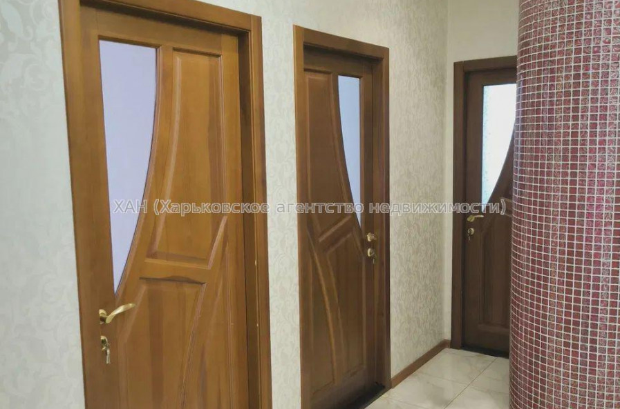 Продам квартиру, Гвардейцев Широнинцев ул. , 33 , 4  ком., 100 м², евроремонт 
