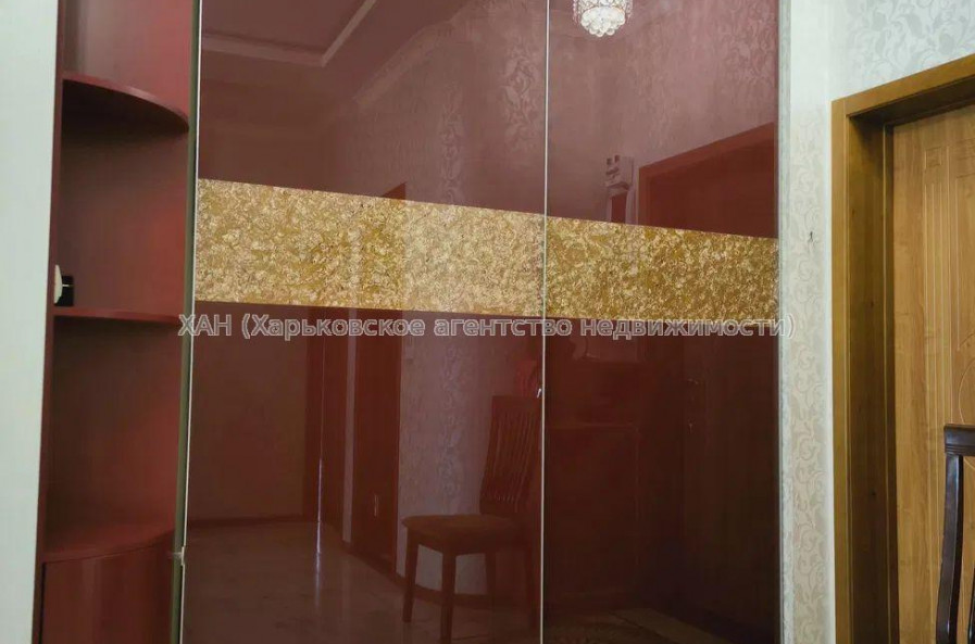 Продам квартиру, Гвардейцев Широнинцев ул. , 33 , 4  ком., 100 м², евроремонт 