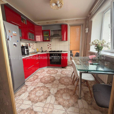 Продам квартиру, Олимпийская ул. , 3 кім., 95 м², евроремонт 