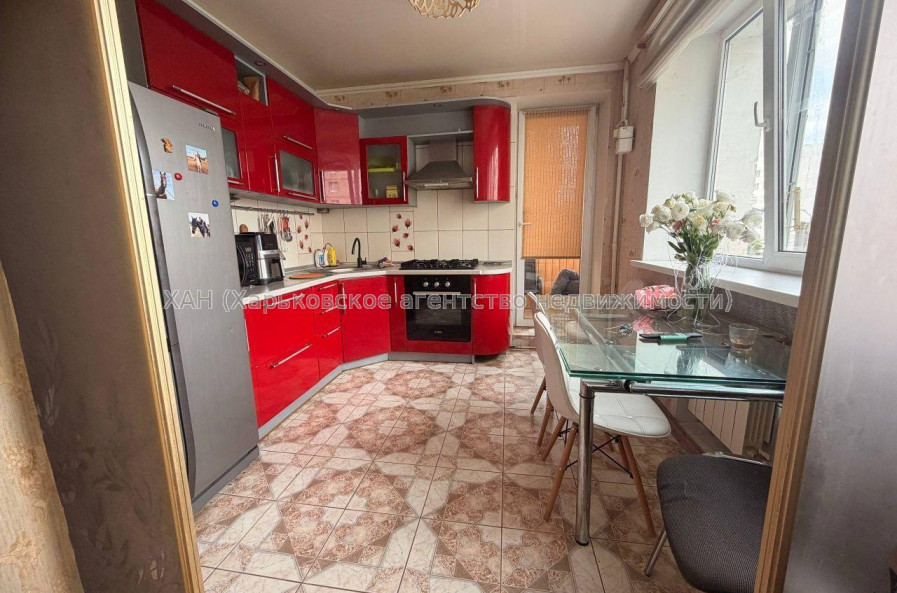 Продам квартиру, Олимпийская ул. , 3 кім., 95 м², евроремонт 