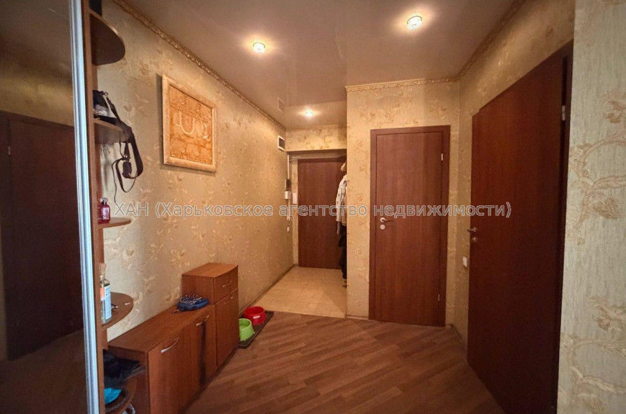 Продам квартиру, Олимпийская ул. , 3 кім., 95 м², евроремонт 