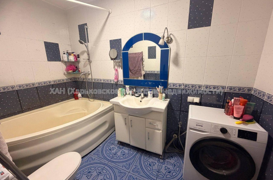 Продам квартиру, Олимпийская ул. , 3 кім., 95 м², евроремонт 