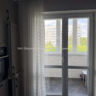 Продам квартиру, Станислава Парталы ул. , 1  ком., 51 м², евроремонт 