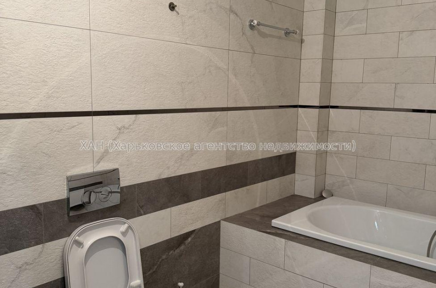 Продам квартиру, Станислава Парталы ул. , 1  ком., 51 м², евроремонт 
