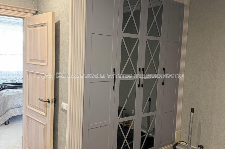 Продам квартиру, Станислава Парталы ул. , 1  ком., 51 м², евроремонт 
