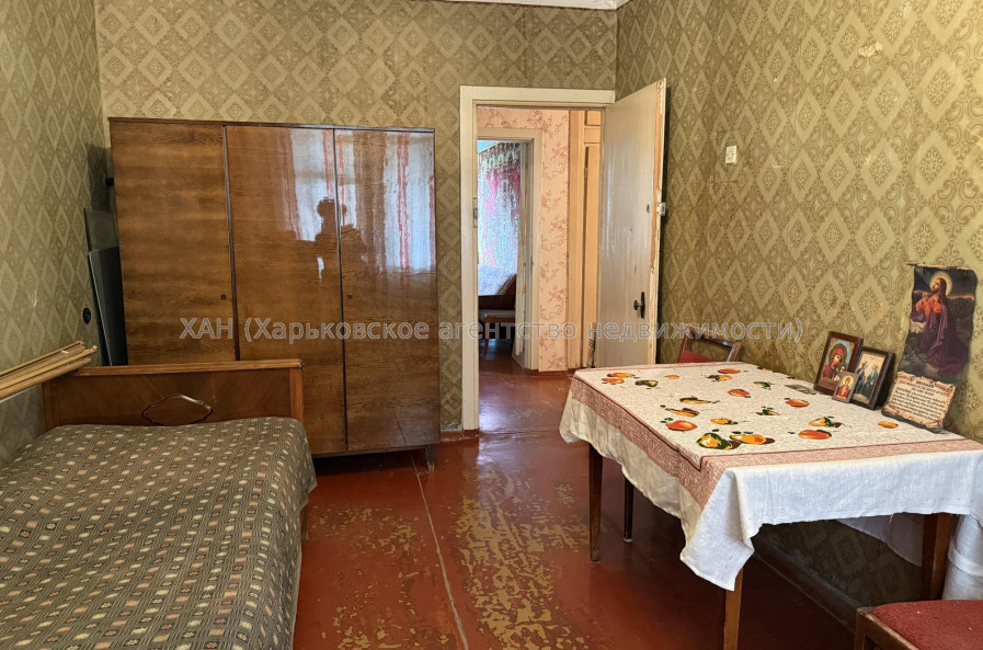 Продам квартиру, Салтовское шоссе , 155/93 , 3  ком., 64 м², без ремонта 