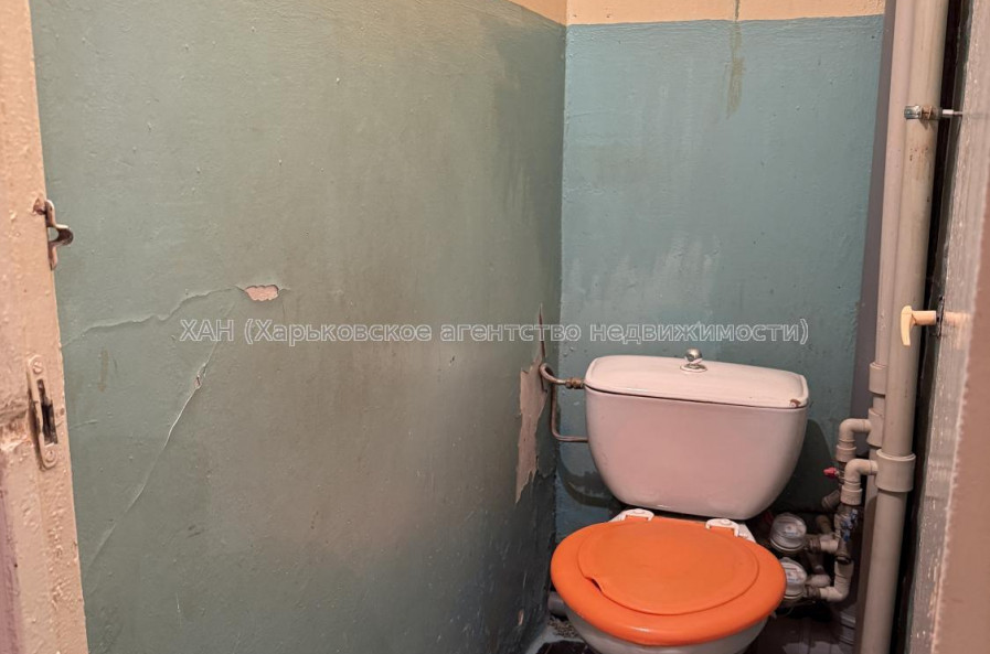 Продам квартиру, Салтовское шоссе , 155/93 , 3  ком., 64 м², без ремонта 