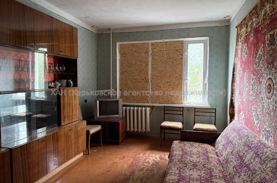 Продам квартиру, Салтовское шоссе , 155/93 , 3  ком., 64 м², без ремонта 