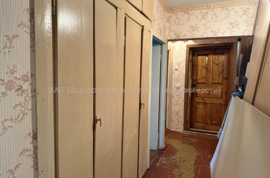 Продам квартиру, Салтовское шоссе , 155/93 , 3  ком., 64 м², без ремонта 