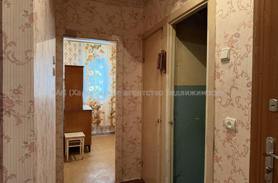 Продам квартиру, Салтовское шоссе , 155/93 , 3  ком., 64 м², без ремонта 