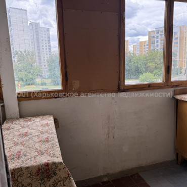 Продам квартиру, Салтовское шоссе , 155/93 , 3  ком., 64 м², без ремонта 