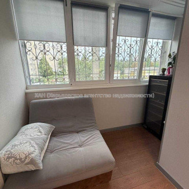 Продам квартиру, Велозаводская ул. , 2  ком., 57.50 м², евроремонт 