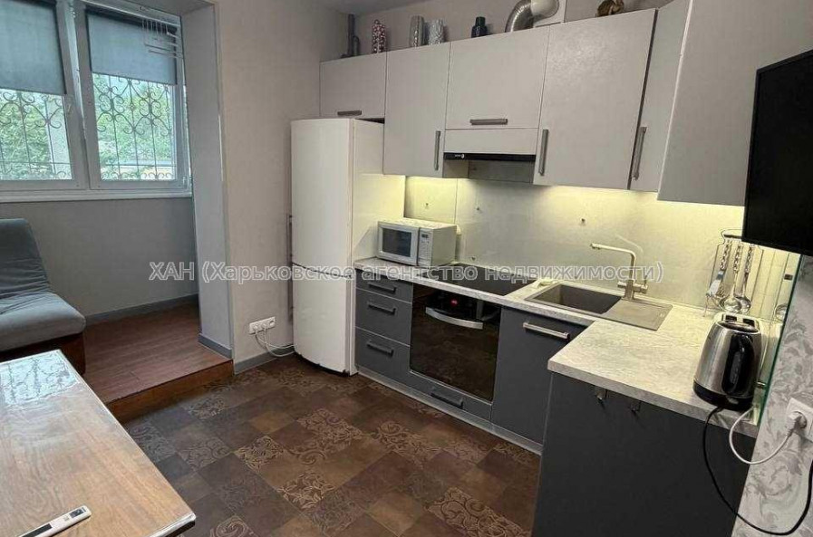 Продам квартиру, Велозаводская ул. , 2  ком., 57.50 м², евроремонт 
