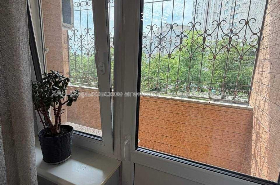 Продам квартиру, Велозаводская ул. , 2  ком., 57.50 м², евроремонт 