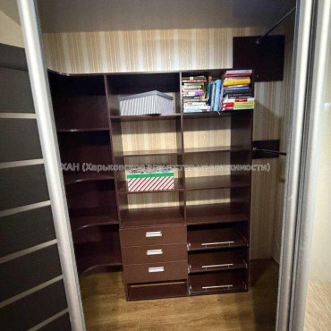 Продам квартиру, Велозаводская ул. , 2  ком., 57.50 м², евроремонт 