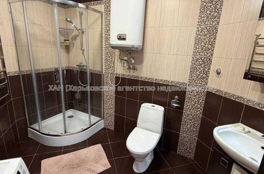 Продам квартиру, Велозаводская ул. , 2  ком., 57.50 м², евроремонт 