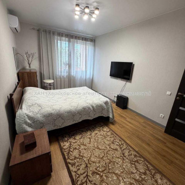 Продам квартиру, Велозаводская ул. , 2  ком., 57.50 м², евроремонт 