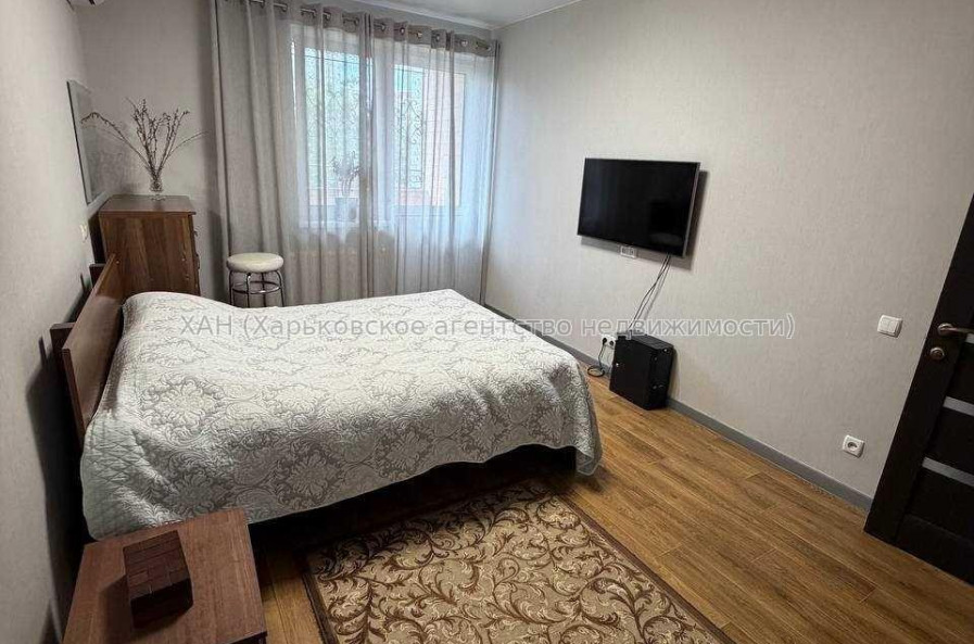Продам квартиру, Велозаводская ул. , 2  ком., 57.50 м², евроремонт 