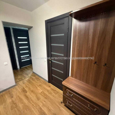 Продам квартиру, Велозаводская ул. , 2  ком., 57.50 м², евроремонт 