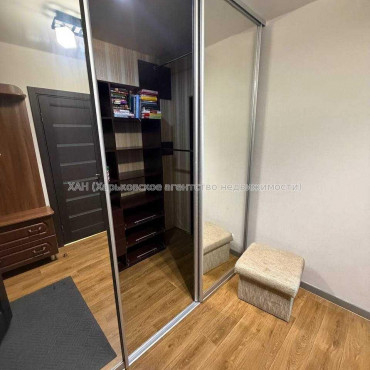 Продам квартиру, Велозаводская ул. , 2  ком., 57.50 м², евроремонт 