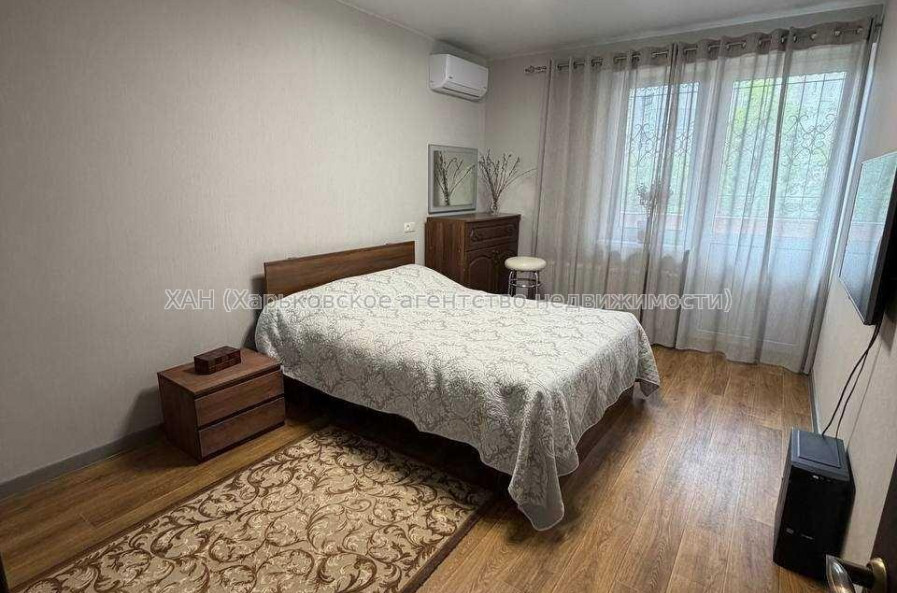 Продам квартиру, Велозаводская ул. , 2  ком., 57.50 м², евроремонт 