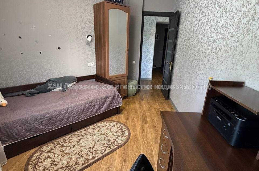 Продам квартиру, Велозаводская ул. , 2  ком., 57.50 м², евроремонт 