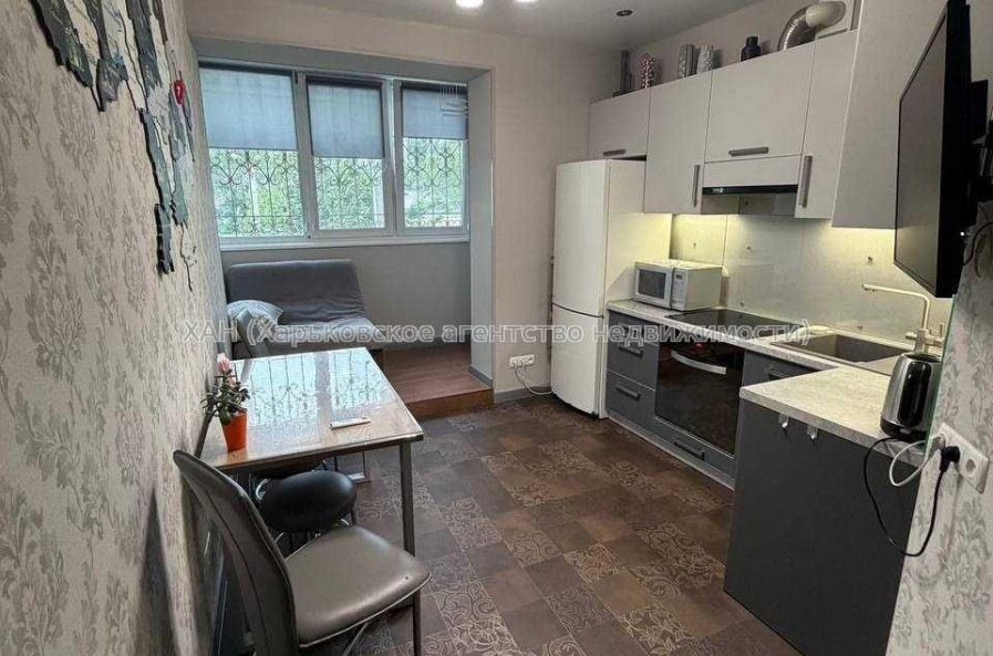 Продам квартиру, Велозаводская ул. , 2  ком., 57.50 м², евроремонт 