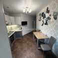 Продам квартиру, Велозаводская ул. , 2  ком., 57.50 м², евроремонт 
