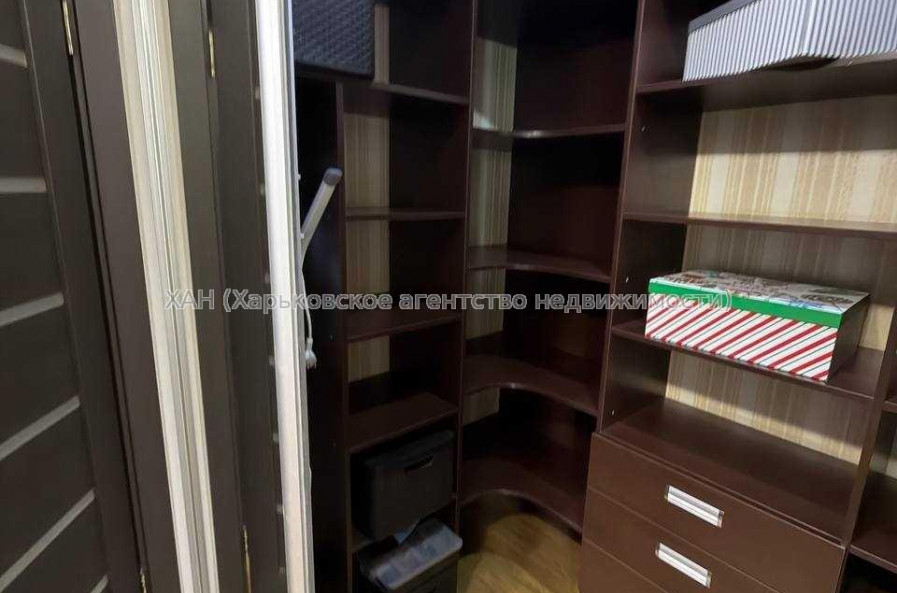 Продам квартиру, Велозаводская ул. , 2  ком., 57.50 м², евроремонт 