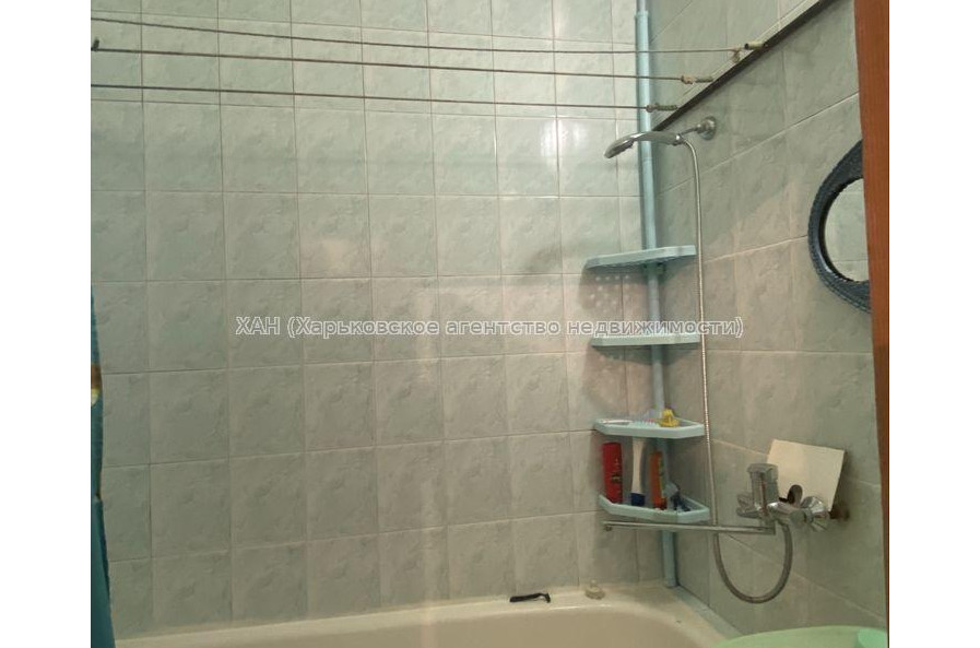 Продам квартиру, Байрона пр-т , 1 кім., 34 м², советский ремонт 