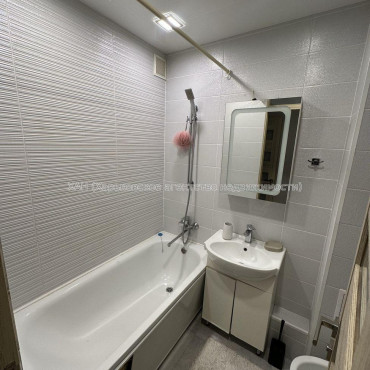 Продам квартиру, Байрона пр-т , 2  ком., 45 м², капитальный ремонт 