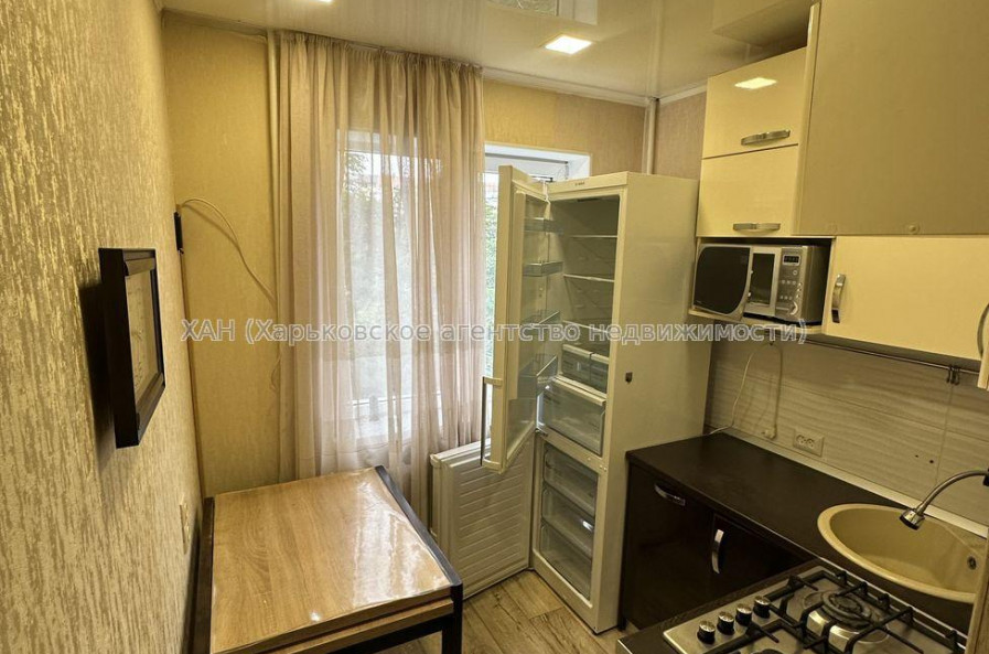 Продам квартиру, Байрона пр-т , 2  ком., 45 м², капитальный ремонт 