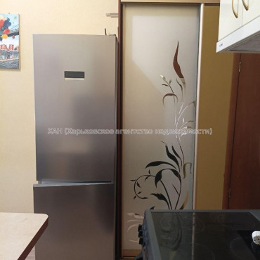 Продам квартиру, Большая Панасовская ул. , 1 кім., 17.80 м², косметический ремонт 