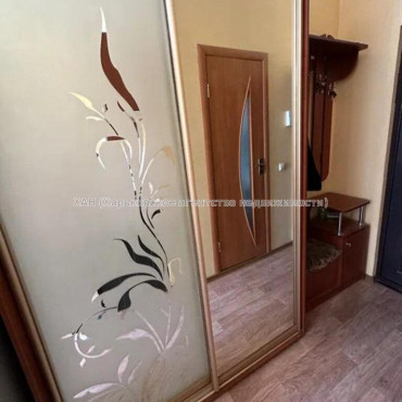Продам квартиру, Большая Панасовская ул. , 1  ком., 17.80 м², косметический ремонт 