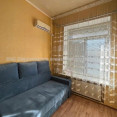 Продам квартиру, Большая Панасовская ул. , 1 кім., 17.80 м², косметический ремонт 