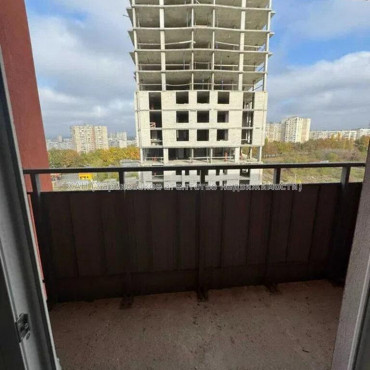 Продам квартиру, Гвардейцев Широнинцев ул. , 2  ком., 73.80 м², без отделочных работ 
