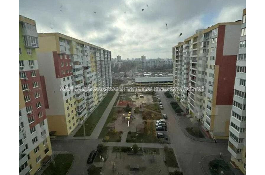 Продам квартиру, Гвардейцев Широнинцев ул. , 2  ком., 73.80 м², без отделочных работ 