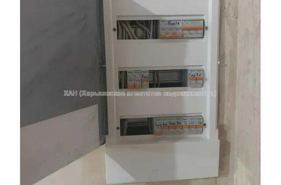 Продам квартиру, Гвардейцев Широнинцев ул. , 2  ком., 73.80 м², без отделочных работ 