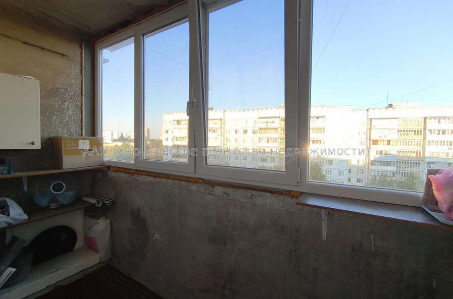 Продам квартиру, 92-й бригады ул. , 50 , 2 кім., 54.50 м², косметический ремонт 