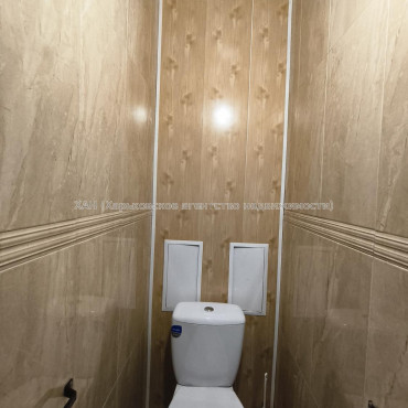 Продам квартиру, 92-й бригады ул. , 50 , 2 кім., 54.50 м², косметический ремонт 