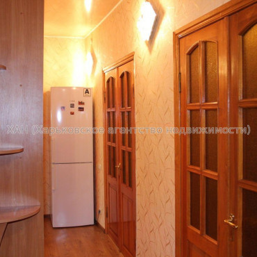 Продам квартиру, Мироносицкая ул. , 4  ком., 74.60 м², капитальный ремонт 
